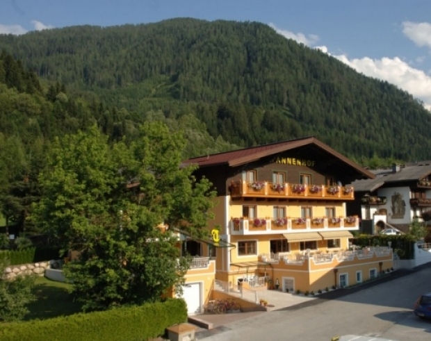 Hotel Garni Tannenhof in Flachau